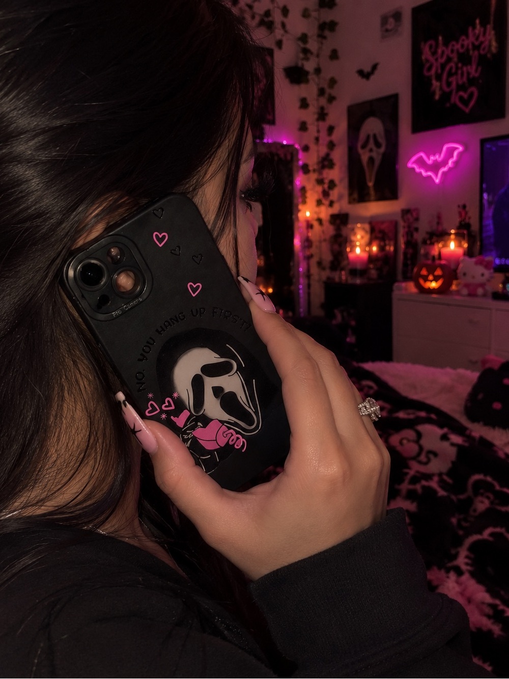 SHEIN Scream Black Slim Silicone Phone Case